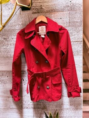 BB Dakota | Double-Breasted Belted Short Trench Coat  - Women's S, Scarlet Red